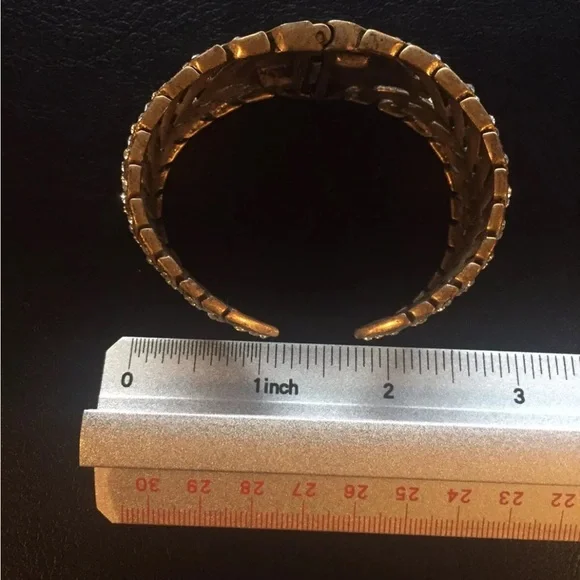 RARE VINTAGE J. Crew brass hinged cuff, rhinestone encrusted - Picture 5 of 5
